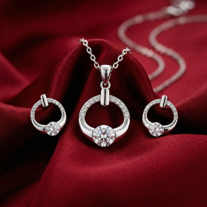 Auriela Silver Pendant Set For Women